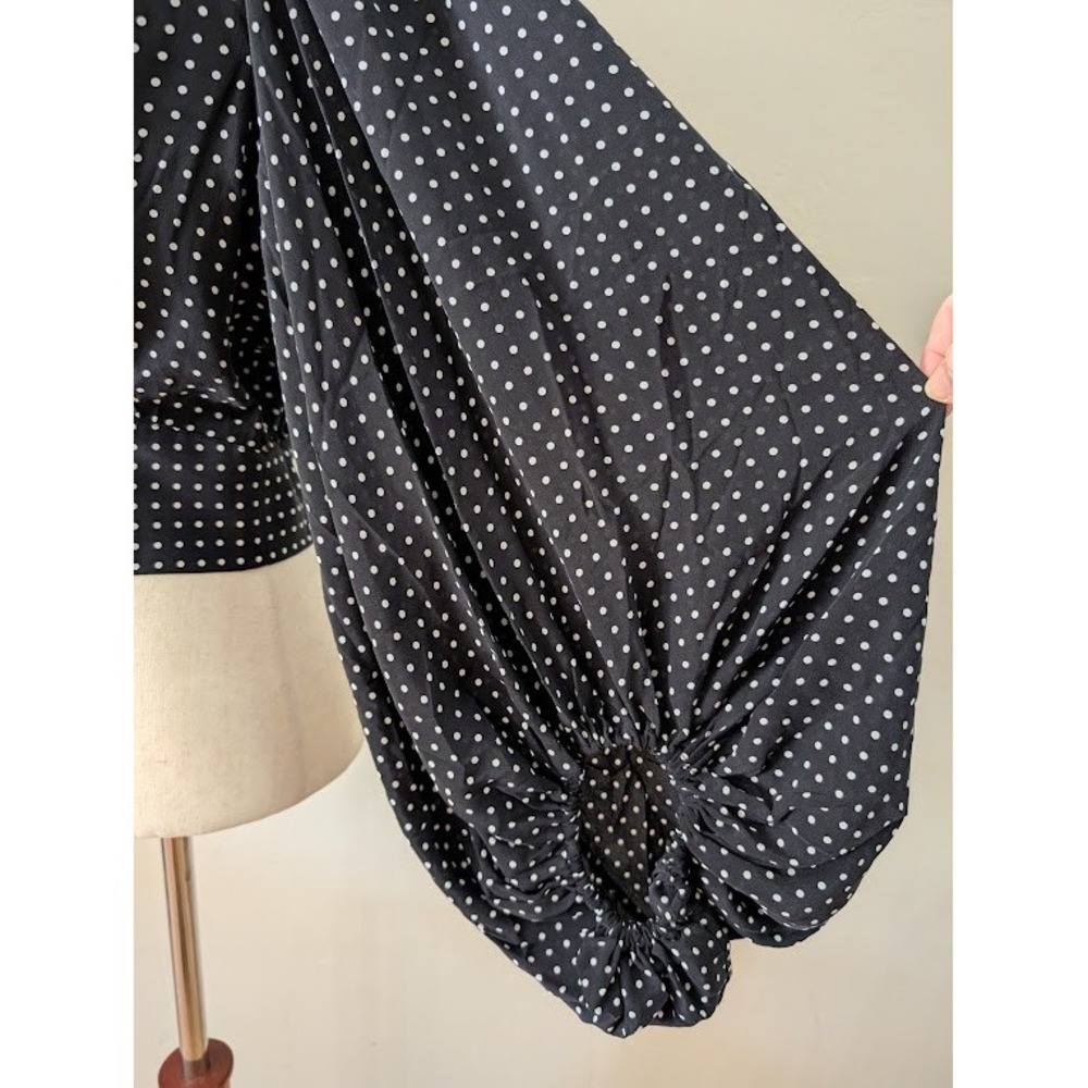 Equipment Femme Black White Polka Dot Silk Long Sleeve Plunging VNeck Crop Top M - Picture 9 of 10